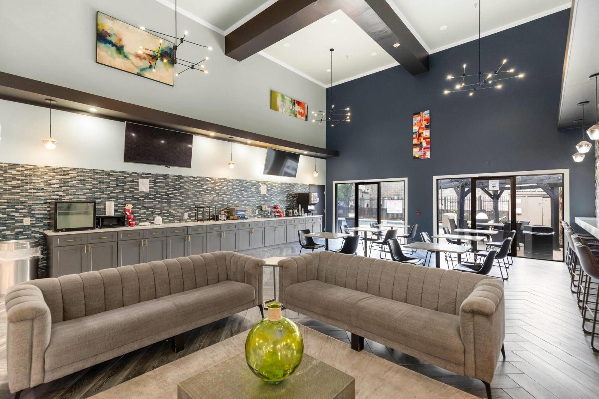 Wingate By Wyndham Humble/houston Intercontinental Airport Inn