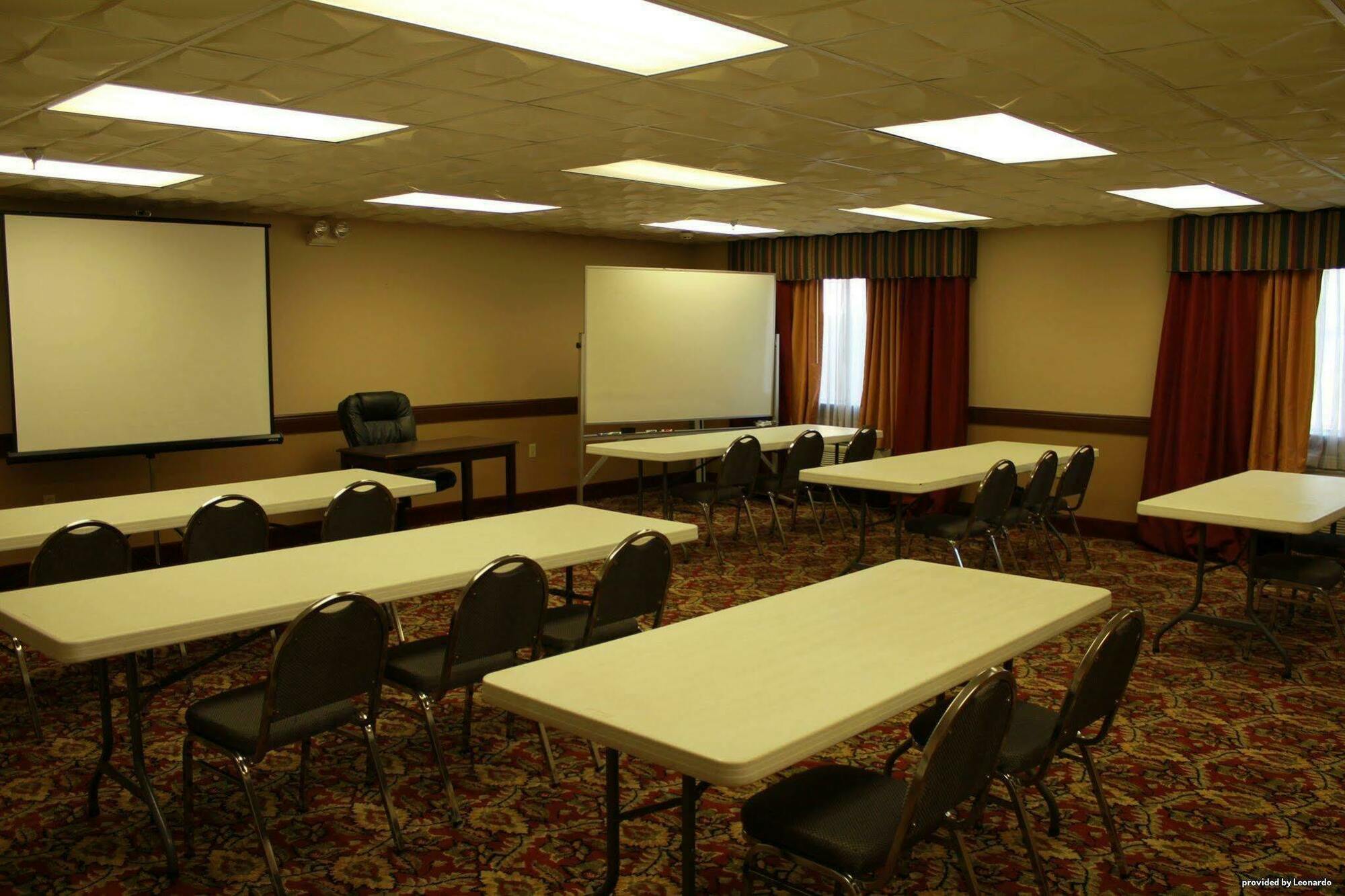 Wingate By Wyndham Humble/houston Intercontinental Airport 3*